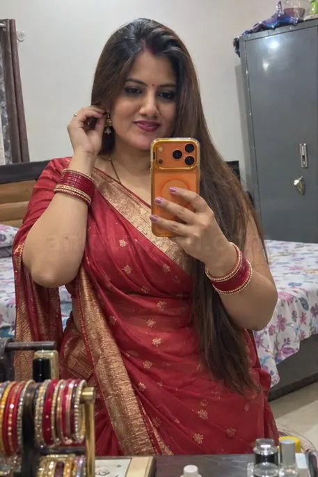 Kavya, Housewife escort in Mumbai - photo 3 of 4