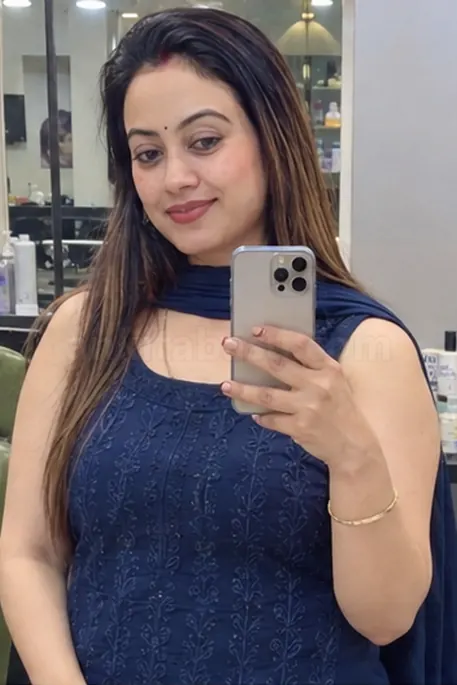 Neha, Massage escort in Mumbai - photo 4 of 4